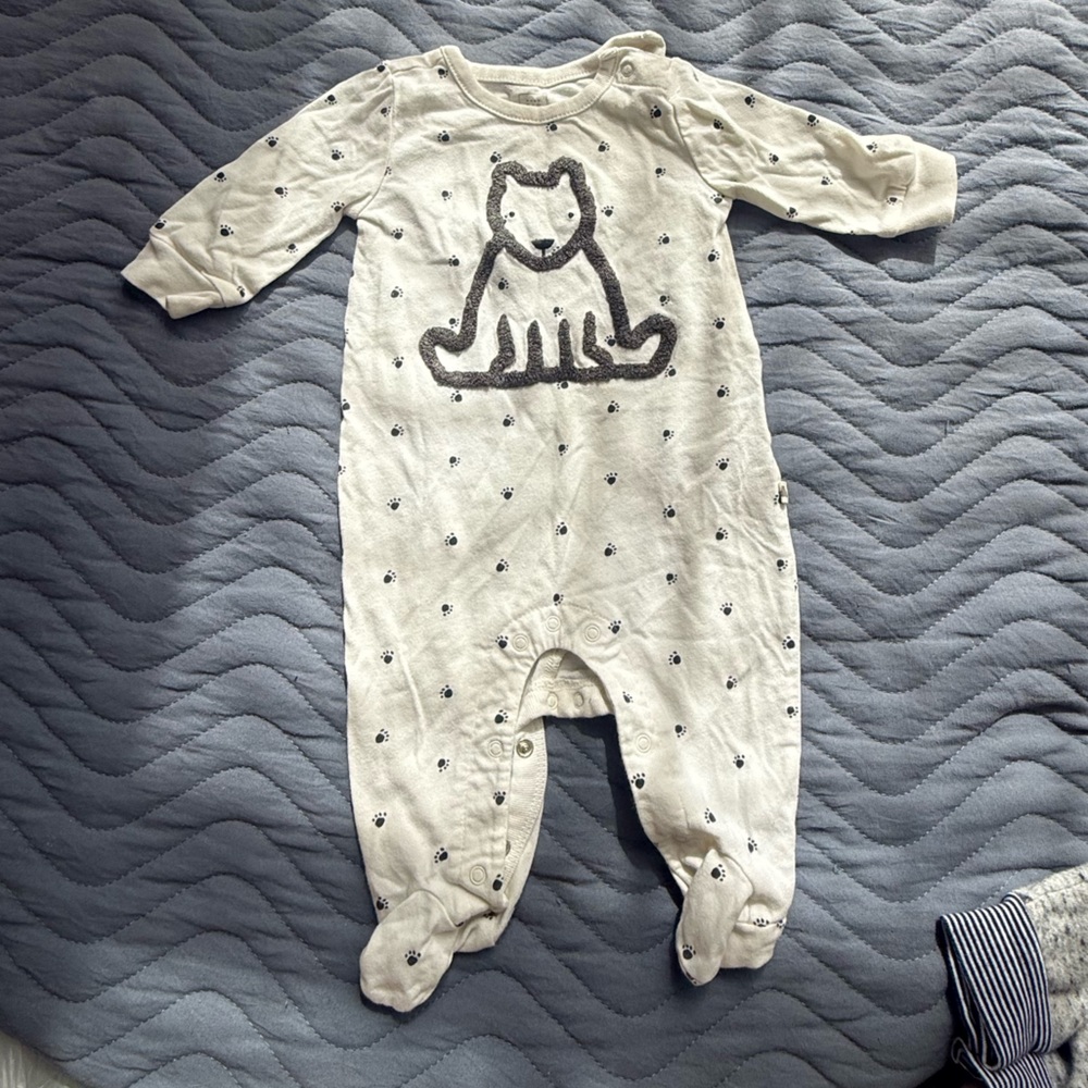 Baby Gap Bundle - Picture 4 of 6